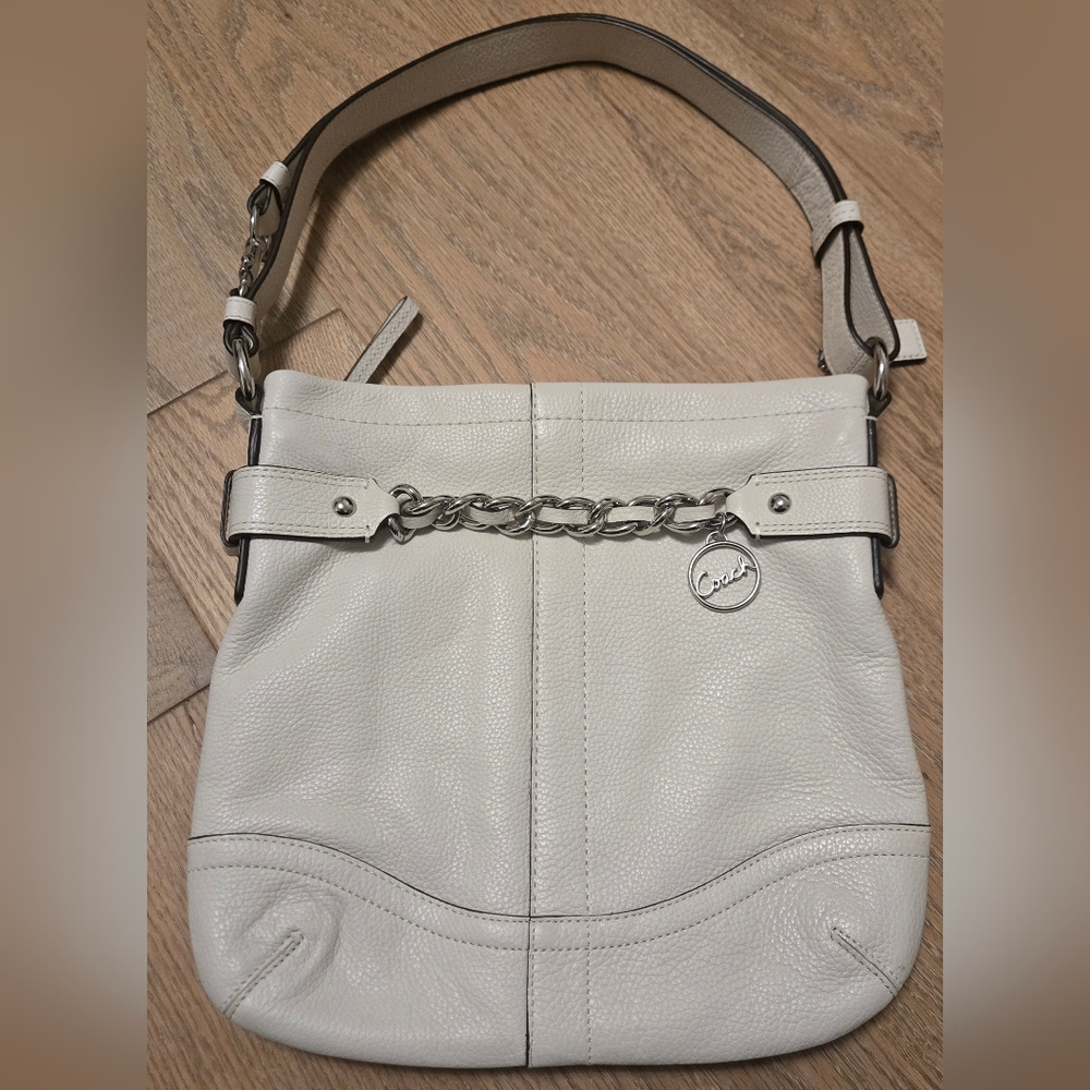 Vintage Coach White Bag with Chain Detail